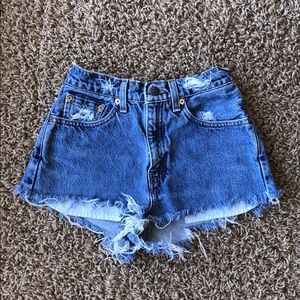 custom distressed levi denim shorts